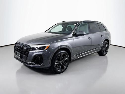 2025 Audi Q7 55 Premium Plus