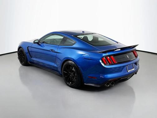 2019 Ford Shelby GT350 Base