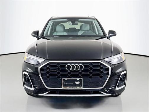 2024 Audi Q5 45 S line Premium