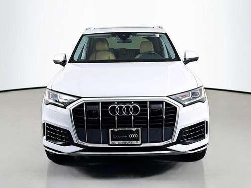 2023 Audi Q7 55 Premium Plus