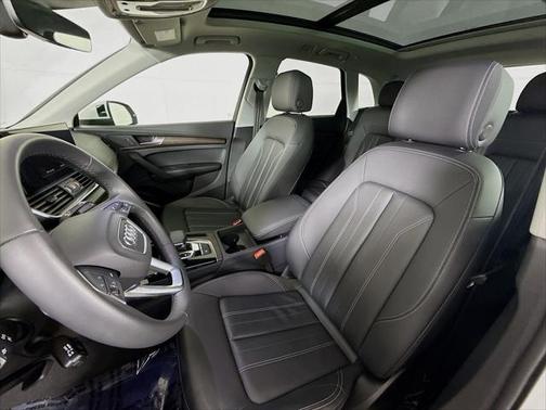 2025 Audi Q5 40 Premium