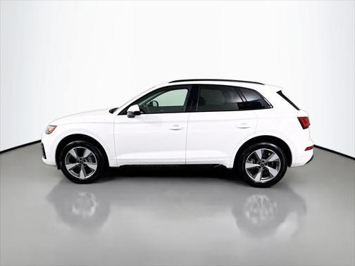 2025 Audi Q5 40 Premium