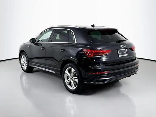 2022 Audi Q3 45 S line Premium Plus