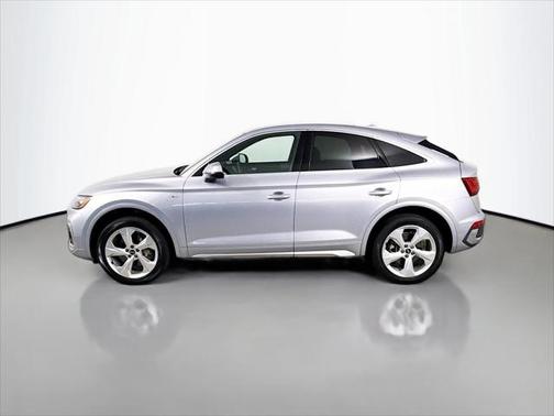 2022 Audi Q5 45 S line Premium Plus