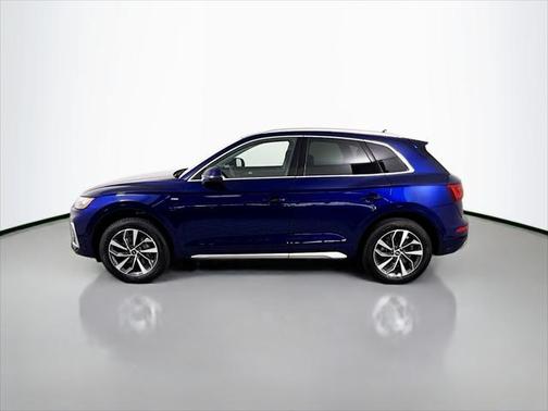 2023 Audi Q5 45 S line Prestige