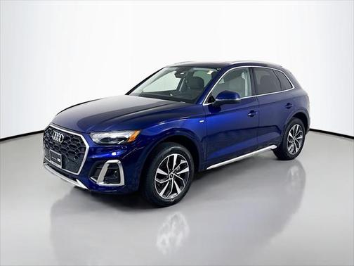 2023 Audi Q5 45 S line Prestige