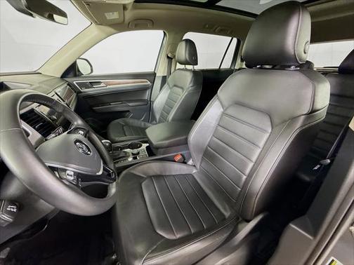 2019 Volkswagen Atlas 3.6L SEL Premium