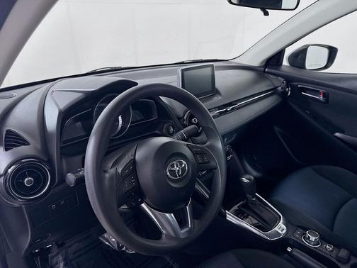 2017 Toyota Yaris iA Base