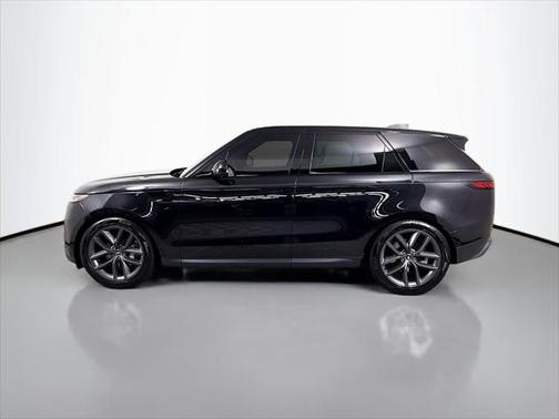 2024 Land Rover Range Rover Sport SE