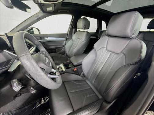 2025 Audi Q5 45 S line Premium Plus