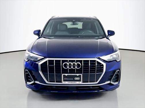 2022 Audi Q3 45 S line Premium