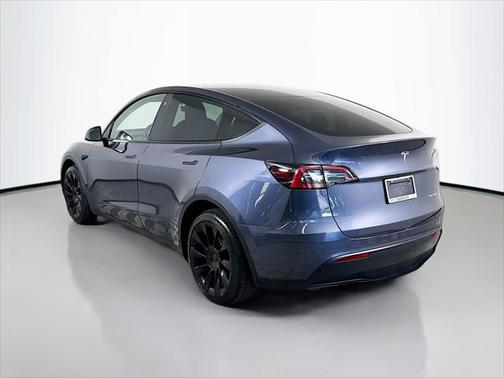2022 Tesla Model Y Long Range Dual Motor All-Wheel Drive