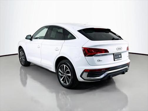 2022 Audi Q5 45 S line Premium Plus