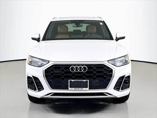 2022 Audi Q5 45 S line Premium