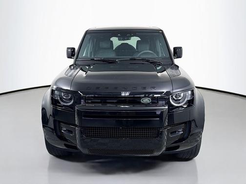 2023 Land Rover Defender 110 V8