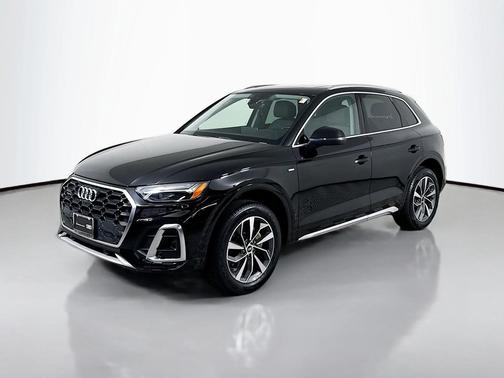 2023 Audi Q5 45 S line Premium Plus