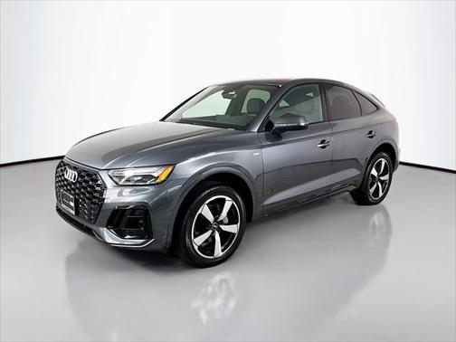 2022 Audi Q5 45 S line Premium Plus