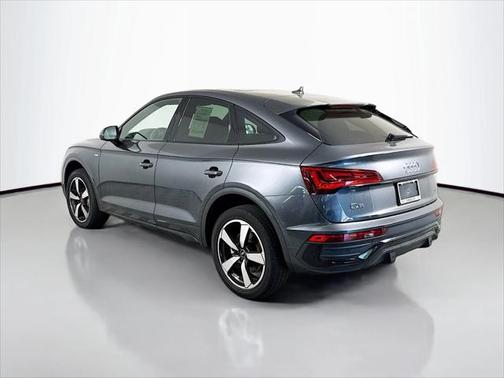 2022 Audi Q5 45 S line Premium Plus