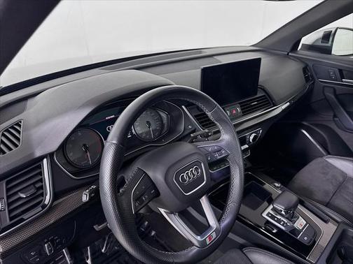 2022 Audi SQ5 3.0T Premium