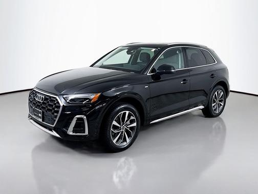 2023 Audi Q5 45 S line Premium
