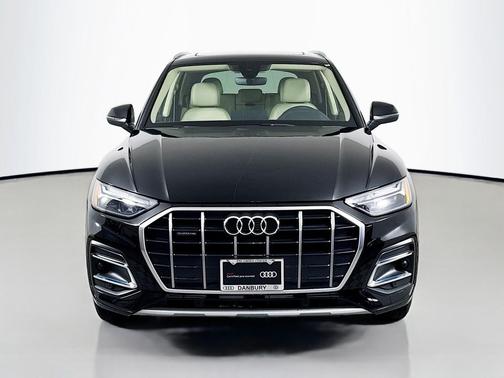 2023 Audi Q5 40 Premium