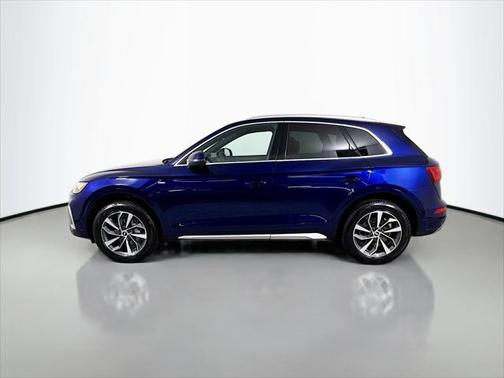 2022 Audi Q5 45 S line Premium