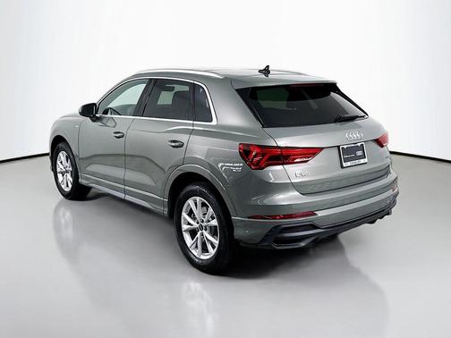 2025 Audi Q3 45 S line Premium Plus