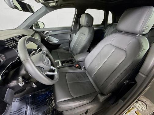 2025 Audi Q3 45 S line Premium Plus