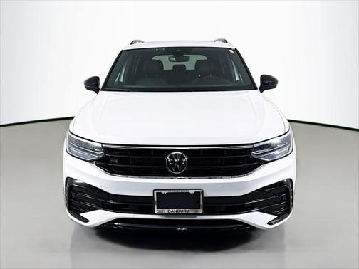 2024 Volkswagen Tiguan 2.0T SE R-Line Black 4MOTION