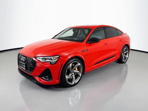 2022 Audi e-tron S Prestige