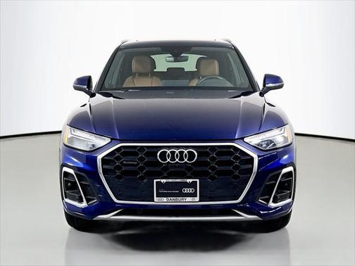 2022 Audi Q5 45 S line Premium Plus