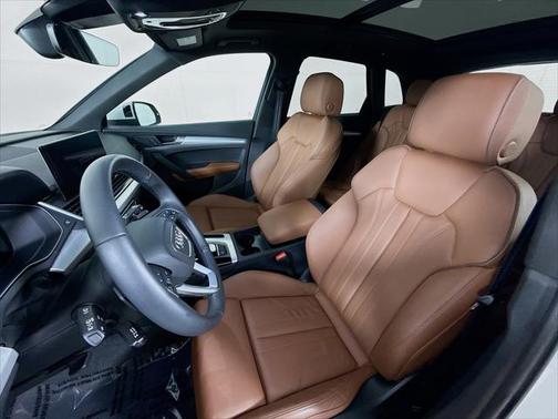 2025 Audi Q5 45 S line Premium