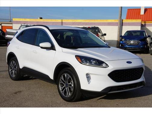 Photo 1 of 27 of 2020 Ford Escape SEL