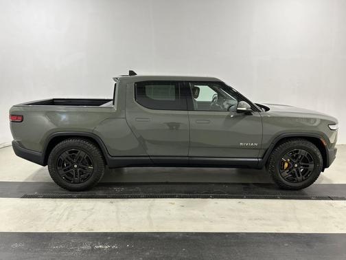 2022 Rivian R1T Launch Edition