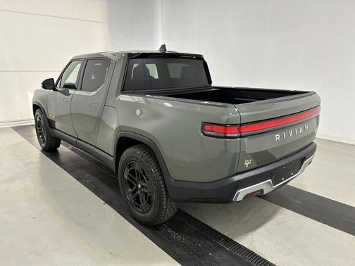 2022 Rivian R1T Launch Edition