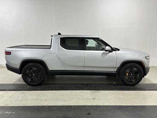 2022 Rivian R1T Adventure