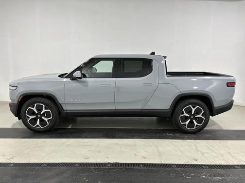 2022 Rivian R1T Adventure
