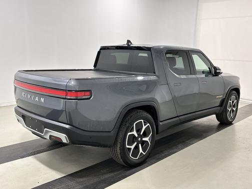 2022 Rivian R1T Adventure