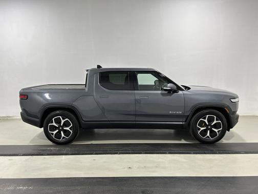 2022 Rivian R1T Adventure