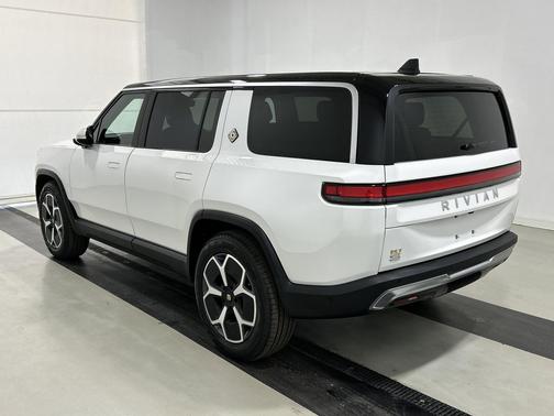 Glacier White 2024 Rivian R1S Adventure Quad Motor Large Pack