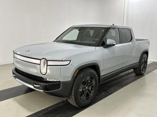 2023 Rivian R1T Adventure Package