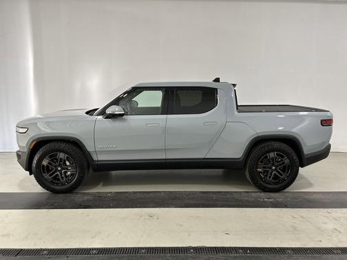 2023 Rivian R1T Adventure Package