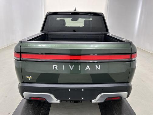 2023 Rivian R1T Adventure Quad Motor Large Pack