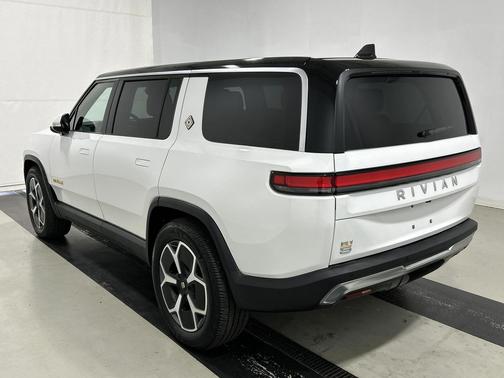 Glacier White 2023 Rivian R1S Adventure