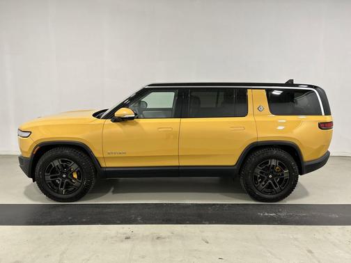 Compass Yellow 2023 Rivian R1S Adventure