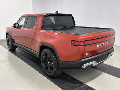 Red Canyon 2022 Rivian R1T Adventure