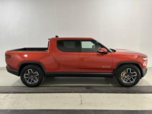 2023 Rivian R1T Adventure Quad Motor Large Pack
