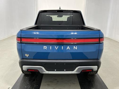 2023 Rivian R1T Adventure Package