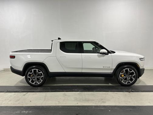 2022 Rivian R1T Adventure