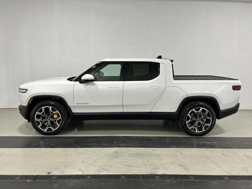 2022 Rivian R1T Adventure